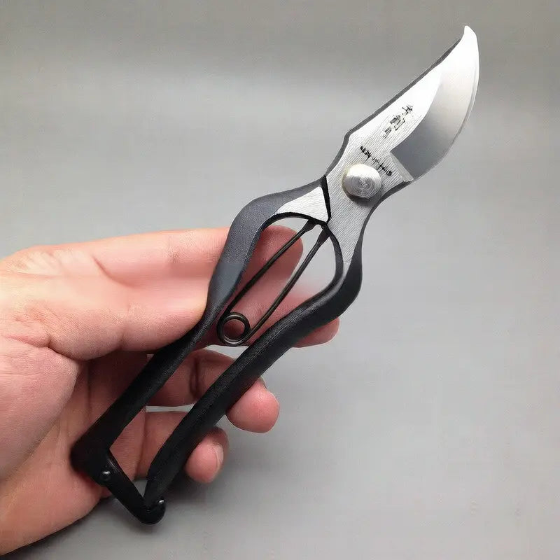 Forged Japanese Garden Pruning Shears Sill and Soil